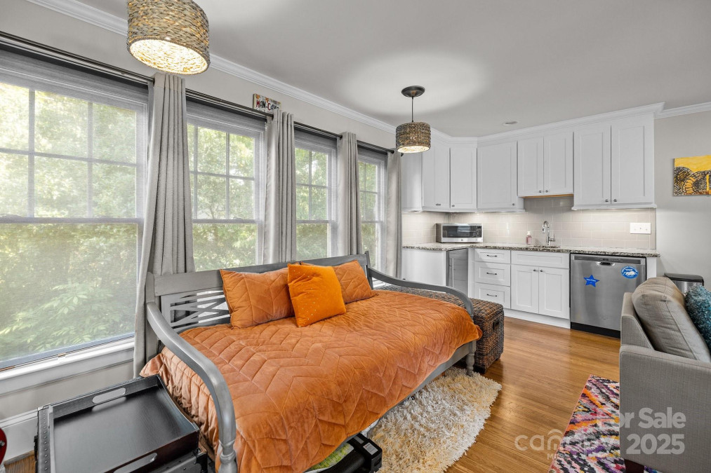 4147 Chelmsford Rd Charlotte, NC 28211