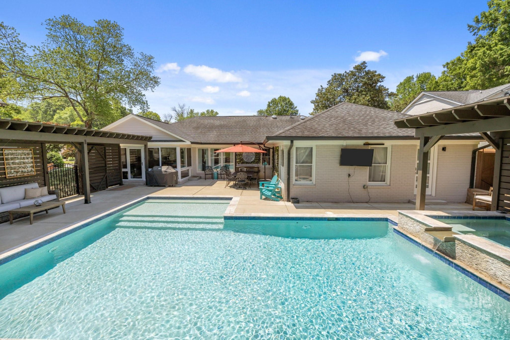 4147 Chelmsford Rd Charlotte, NC 28211