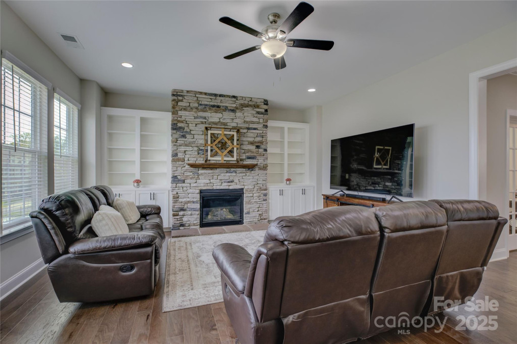 15108 Montage Ln Charlotte, NC 28278