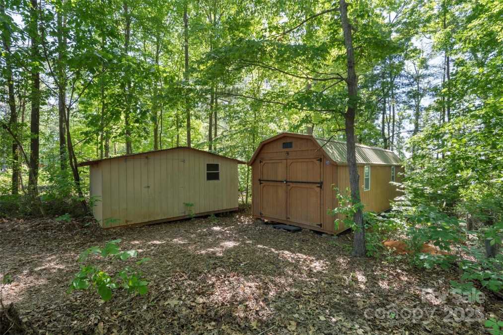 7525 Cedarbrook Dr Charlotte, NC 28215