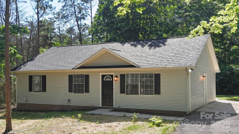7525 Cedarbrook Dr Charlotte, NC 28215