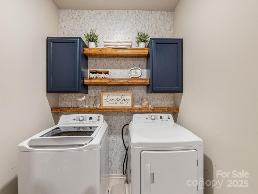 405 Winding Oaks Ln Concord, NC 28025