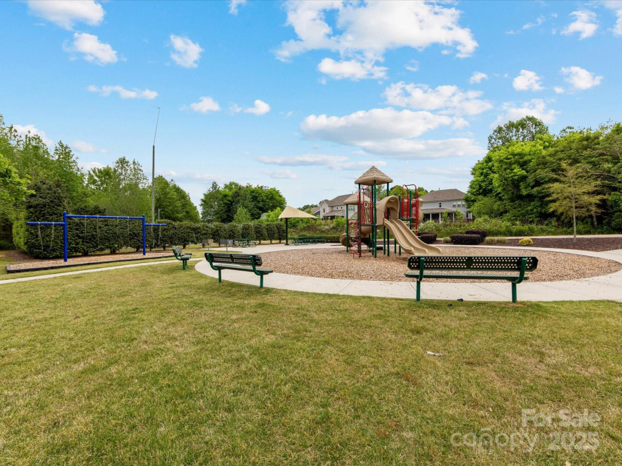 405 Winding Oaks Ln Concord, NC 28025
