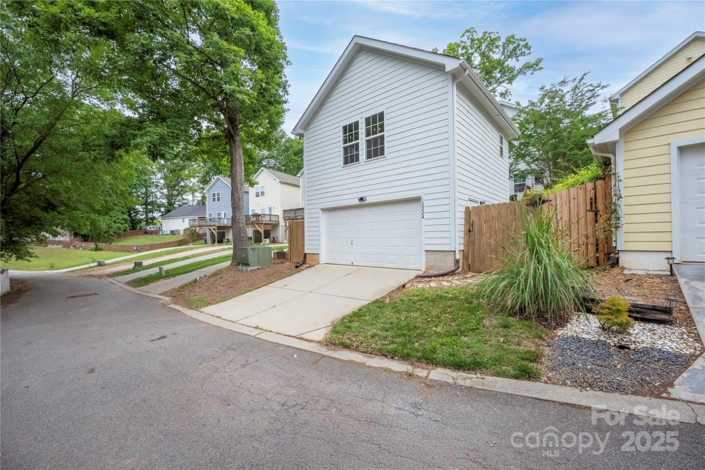 12224 Huntersville Concord Rd Huntersville, NC 28078