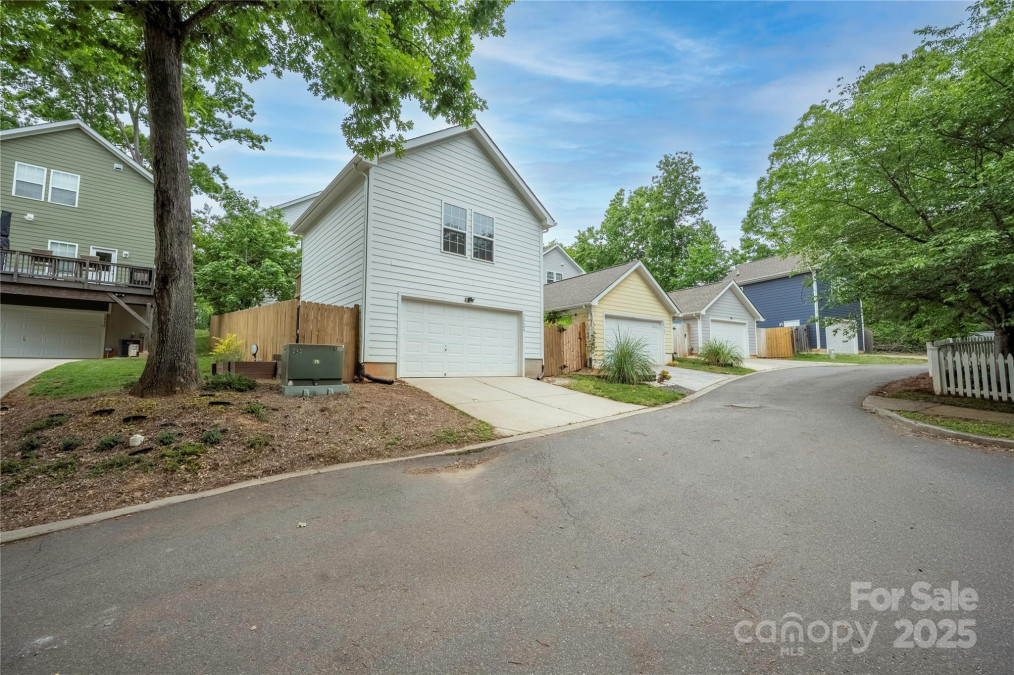 12224 Huntersville Concord Rd Huntersville, NC 28078