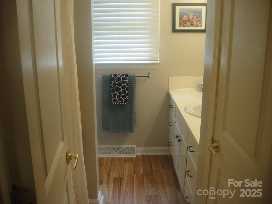 146 Barclay Ln Mooresville, NC 28115