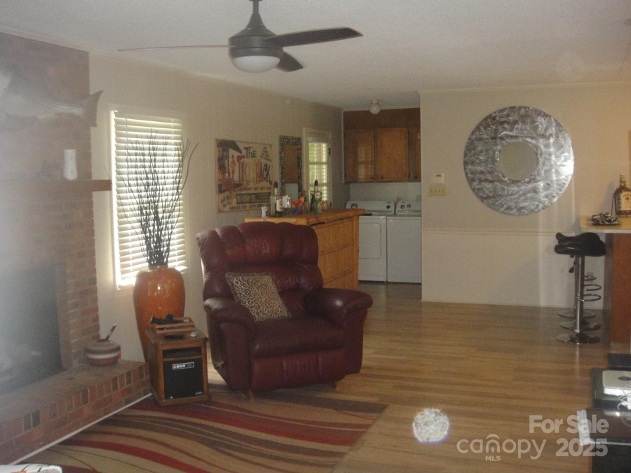 146 Barclay Ln Mooresville, NC 28115