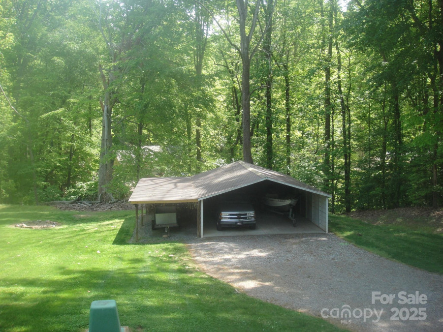 146 Barclay Ln Mooresville, NC 28115