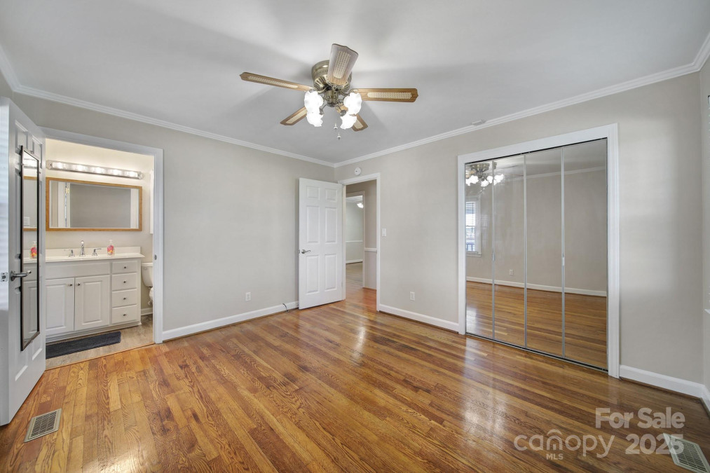 1723 Baskins Hill Rd Heath Springs, SC 29058