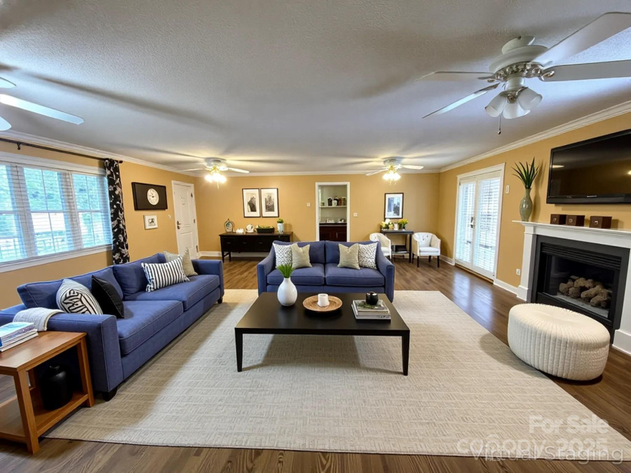 1723 Baskins Hill Rd Heath Springs, SC 29058