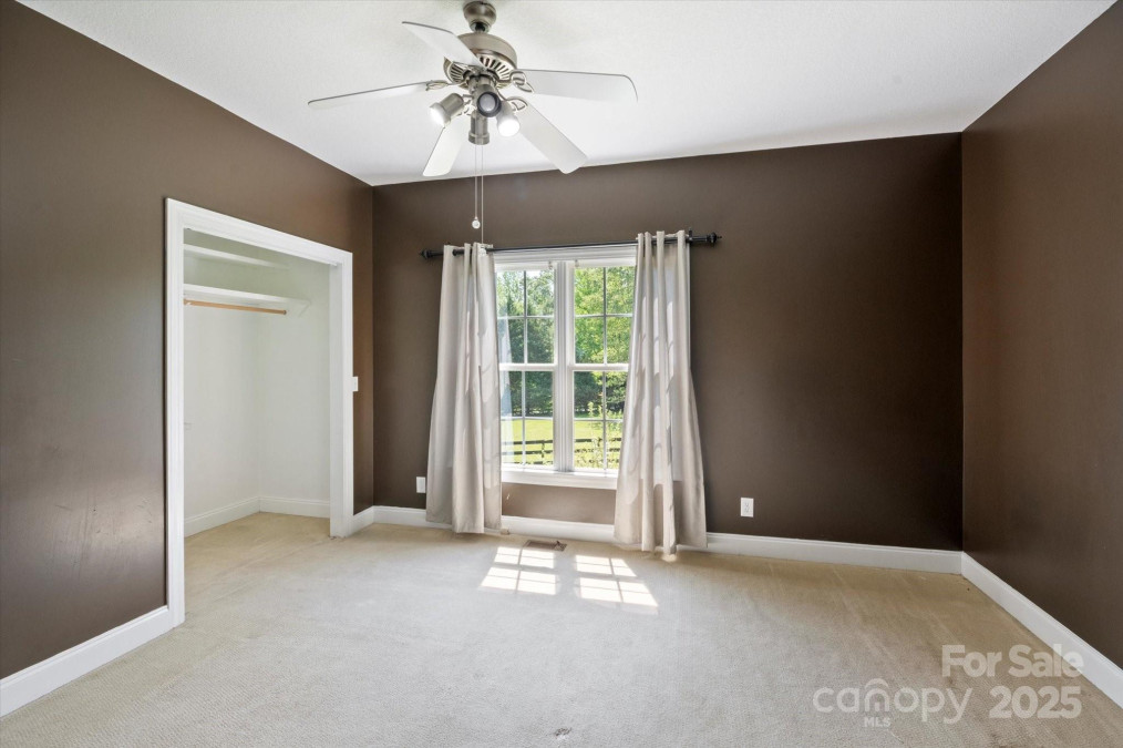 2409 Golf Course Rd Columbus, NC 28722