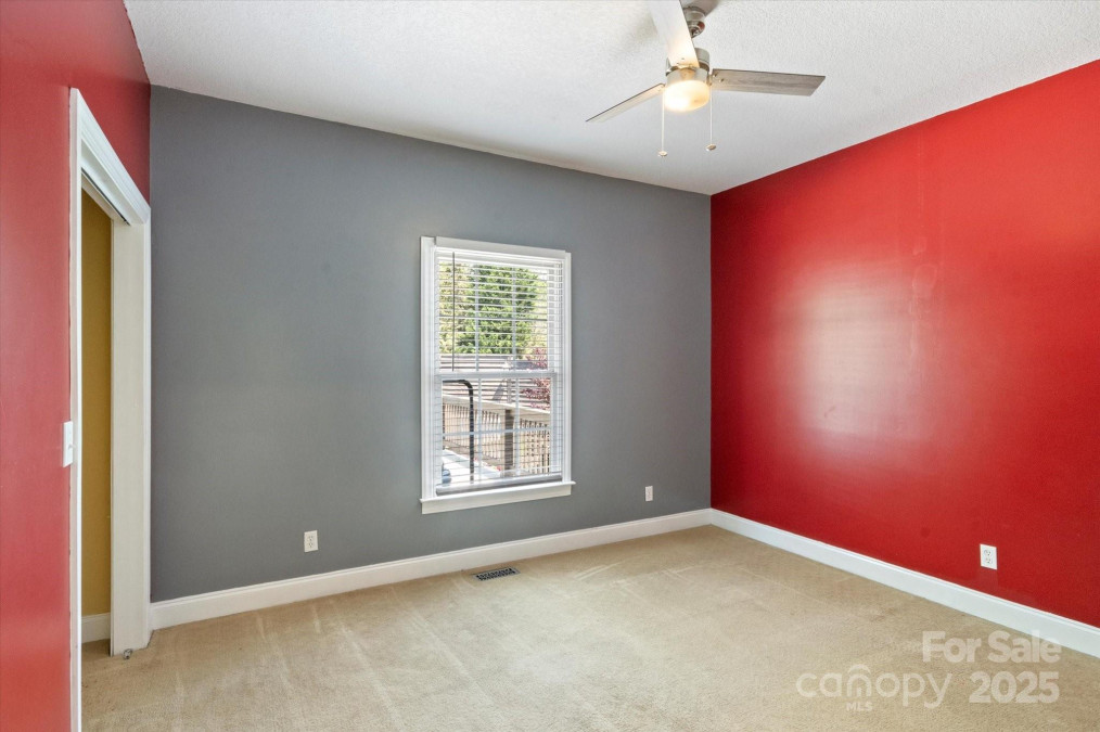 2409 Golf Course Rd Columbus, NC 28722