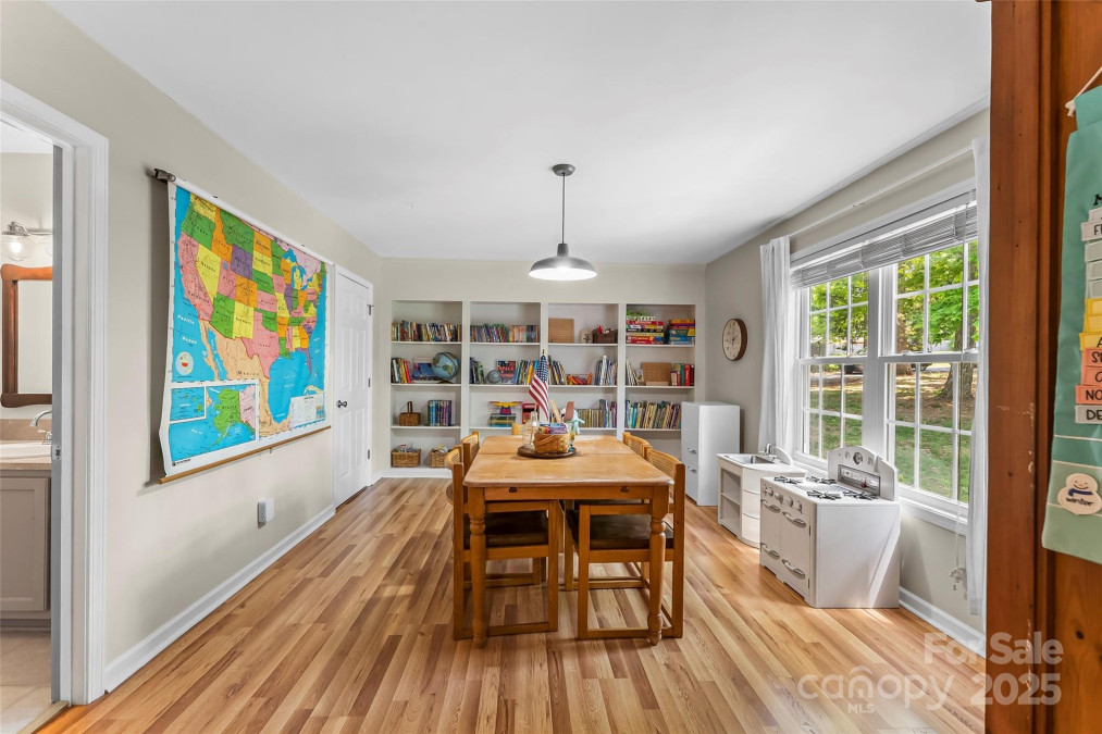 1338 Pell Dr Lincolnton, NC 28092