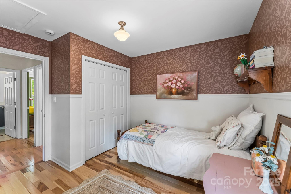 1338 Pell Dr Lincolnton, NC 28092