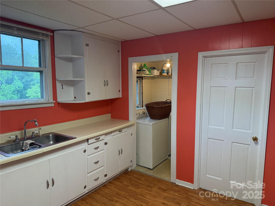 633 Ridge Rd Marion, NC 28752