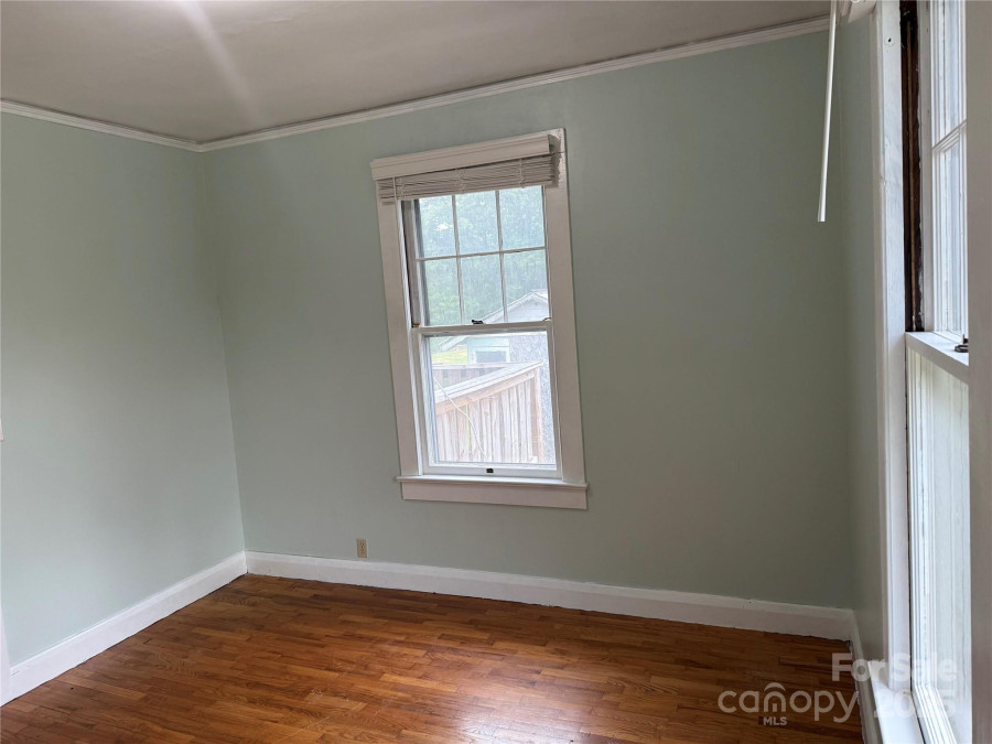 633 Ridge Rd Marion, NC 28752