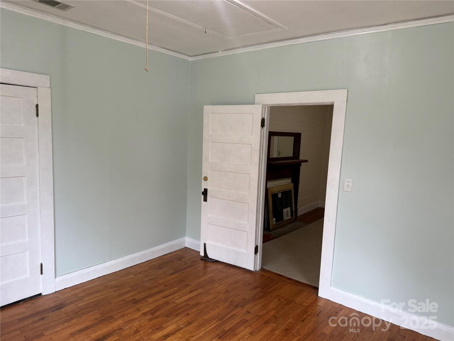 633 Ridge Rd Marion, NC 28752