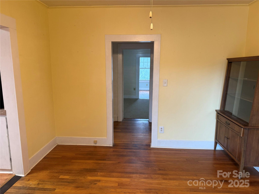 633 Ridge Rd Marion, NC 28752
