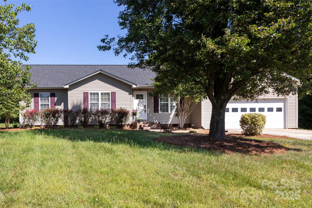 109 Hunter Ct Oakboro, NC 28129