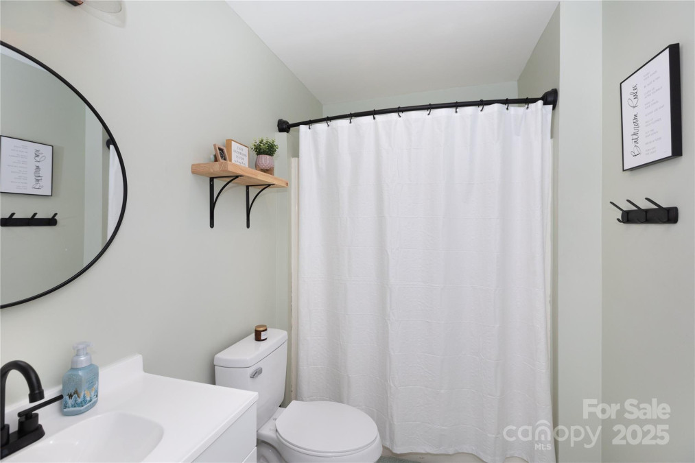 109 Hunter Ct Oakboro, NC 28129