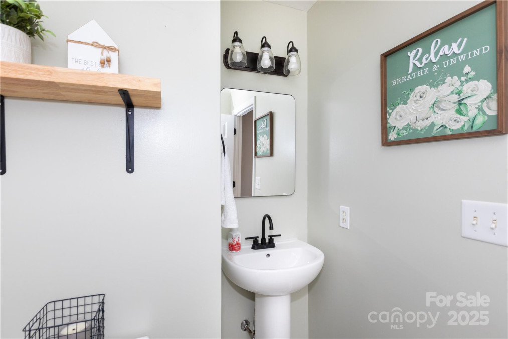 109 Hunter Ct Oakboro, NC 28129