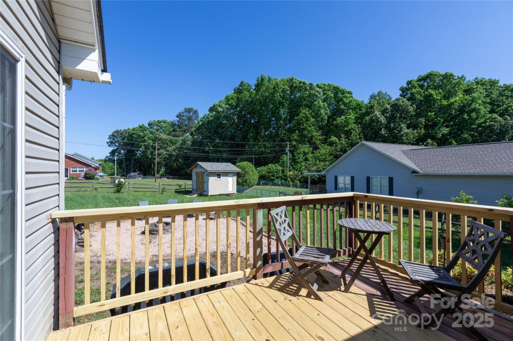 109 Hunter Ct Oakboro, NC 28129