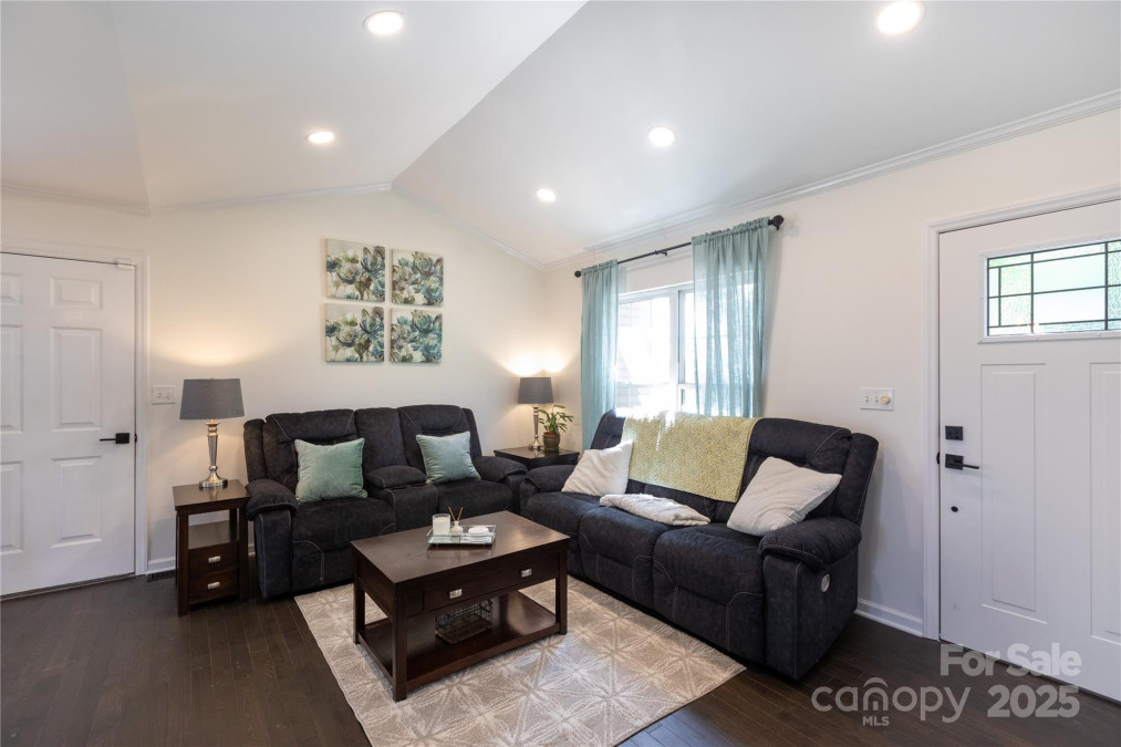 109 Hunter Ct Oakboro, NC 28129