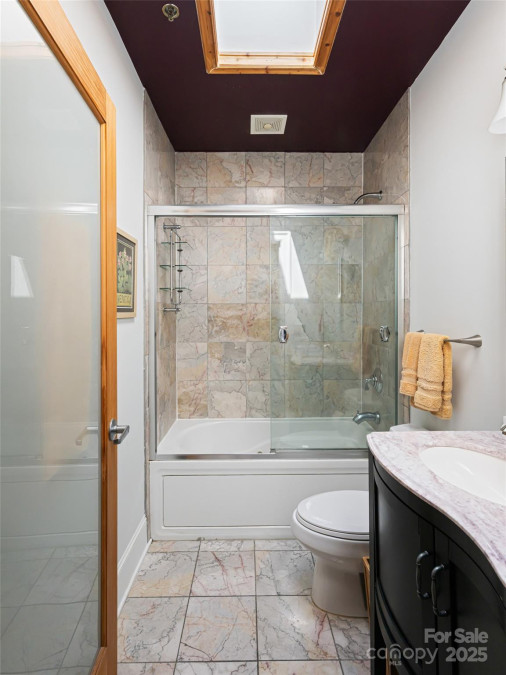 35 Patton Ave Asheville, NC 28801
