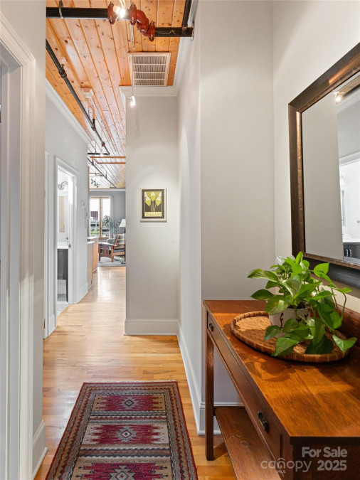 35 Patton Ave Asheville, NC 28801