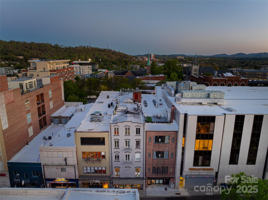 35 Patton Ave Asheville, NC 28801