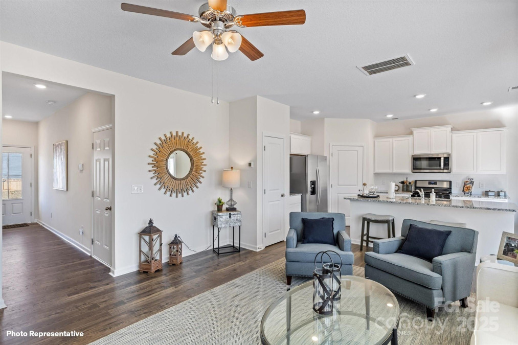 1045 20th Avenue Loop Hickory, NC 28602