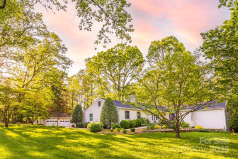 15 Busbee Rd Biltmore Forest, NC 28803