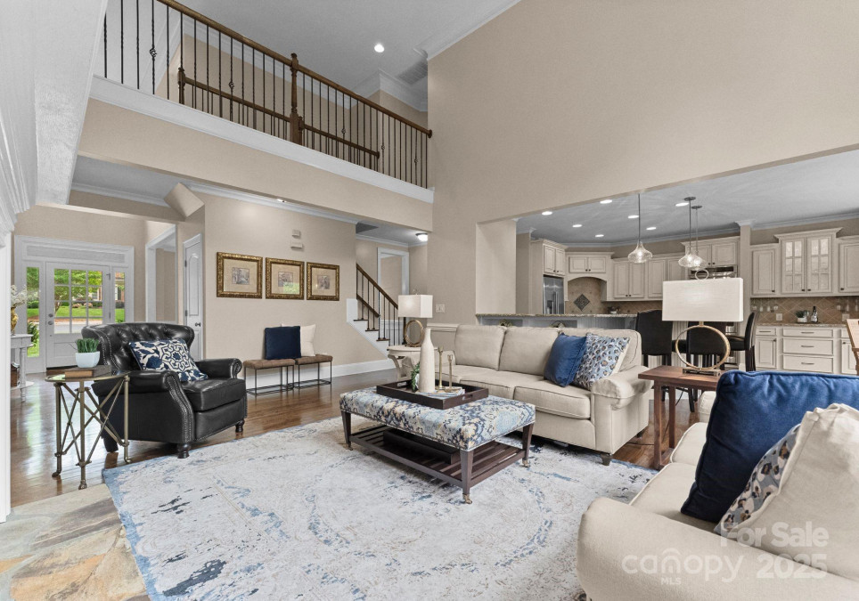 1021 Westbury Dr Matthews, NC 28104