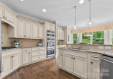 1021 Westbury Dr Matthews, NC 28104