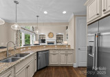 1021 Westbury Dr Matthews, NC 28104