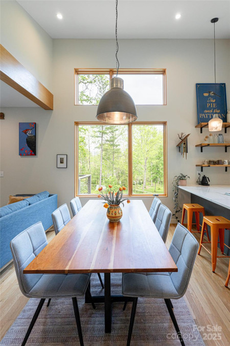 2057 Riceville Rd Asheville, NC 28805