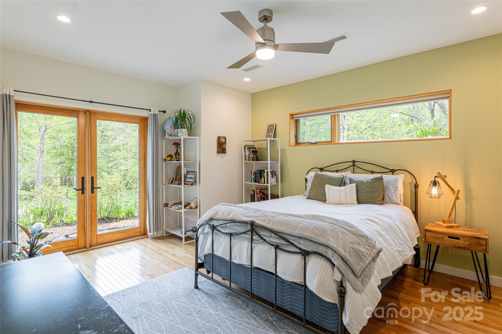 2057 Riceville Rd Asheville, NC 28805