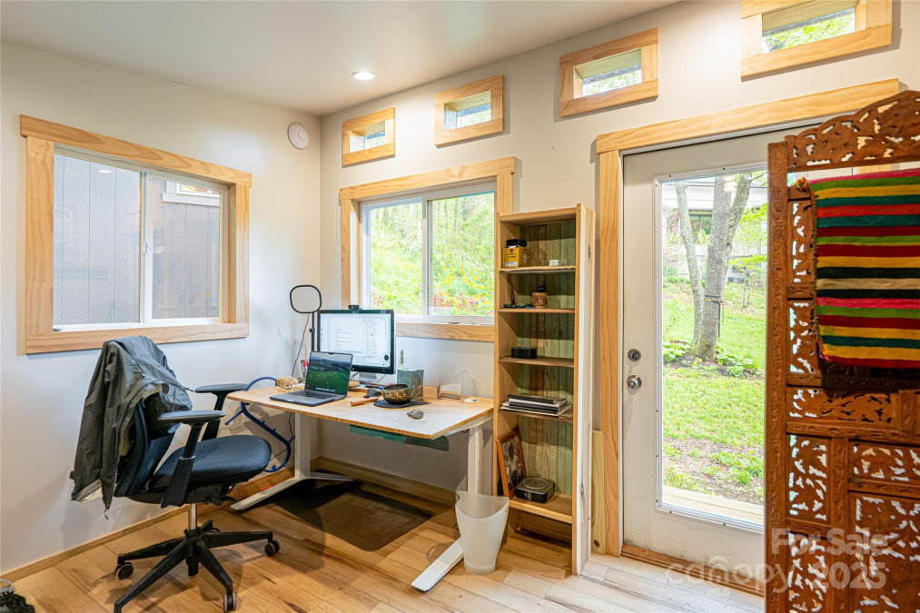 2057 Riceville Rd Asheville, NC 28805