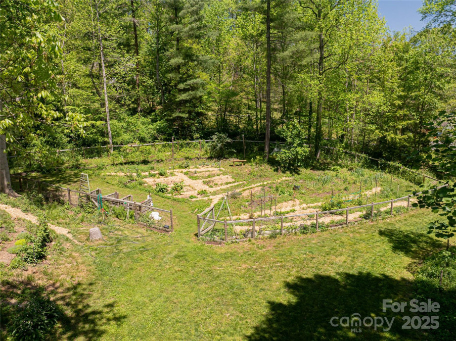2057 Riceville Rd Asheville, NC 28805
