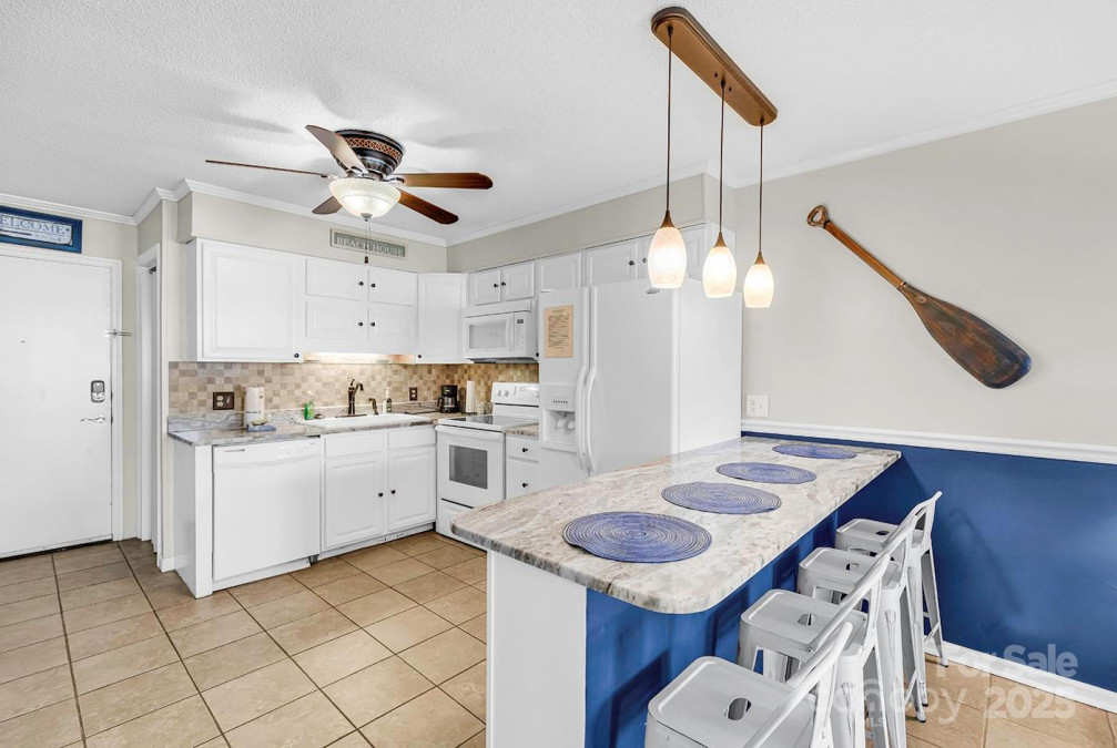 9660 Shore Dr Myrtle Beach, SC 29572