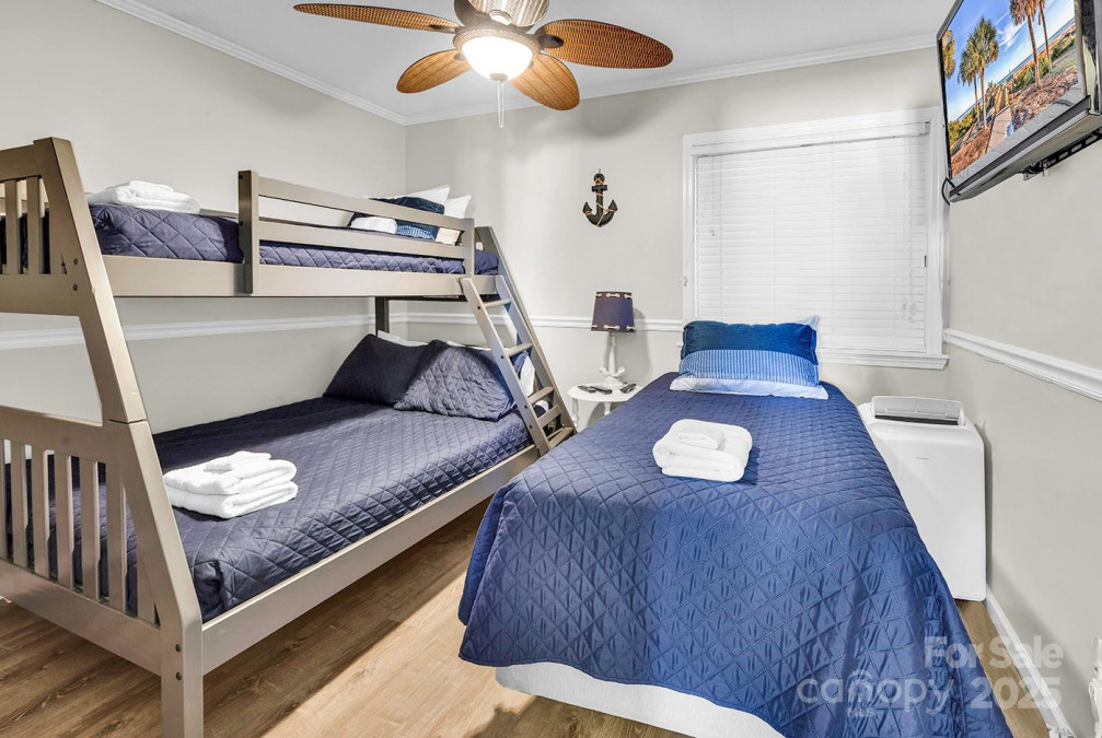 9660 Shore Dr Myrtle Beach, SC 29572