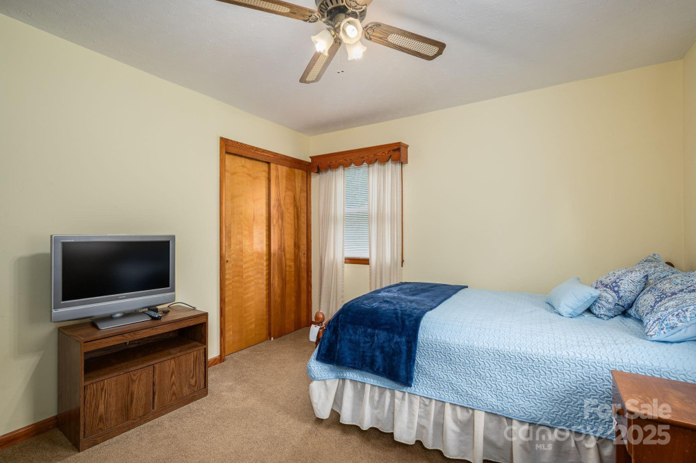 115 Patterson Rd Kings Mountain, NC 28086