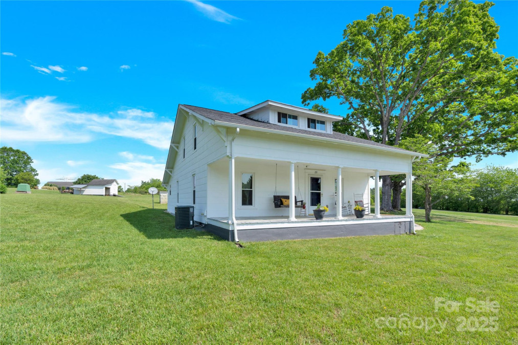 221 Abner Rd Stony Point, NC 28678