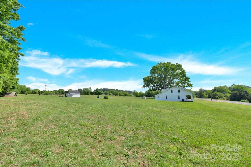 221 Abner Rd Stony Point, NC 28678