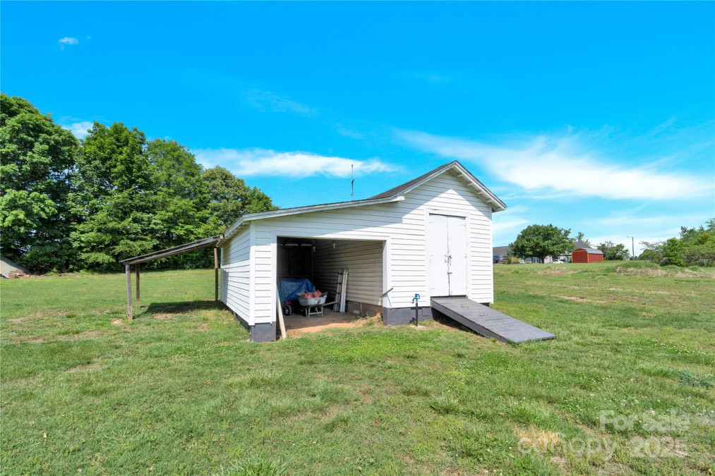 221 Abner Rd Stony Point, NC 28678