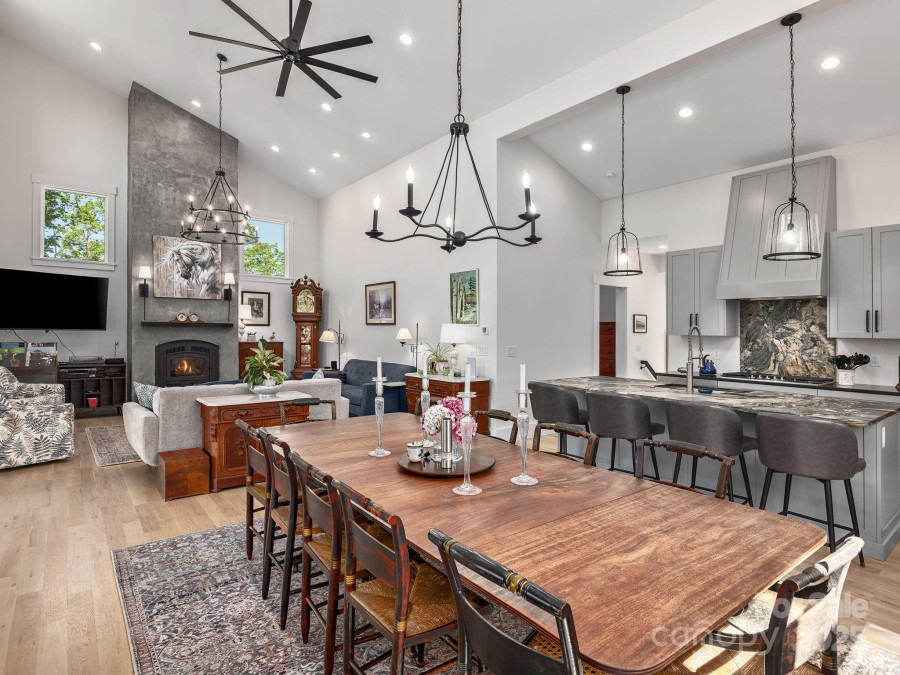 262 South Cove Rd Mill Spring, NC 28756