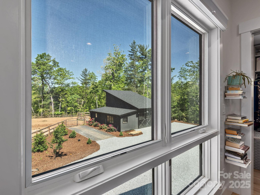 262 South Cove Rd Mill Spring, NC 28756