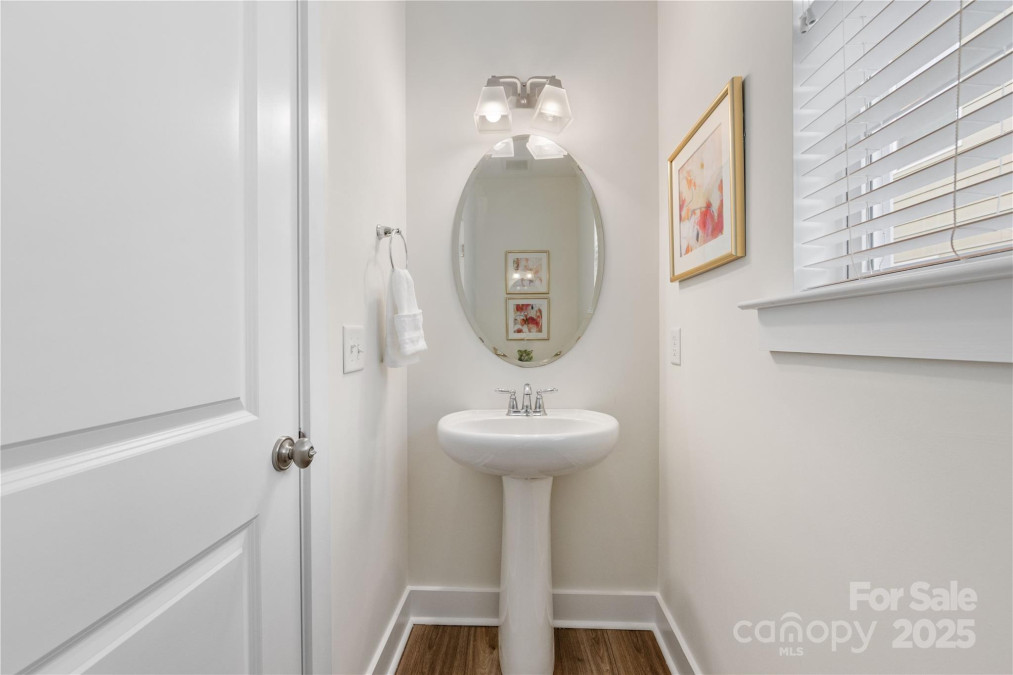 2638 Double Oaks Rd Charlotte, NC 28206