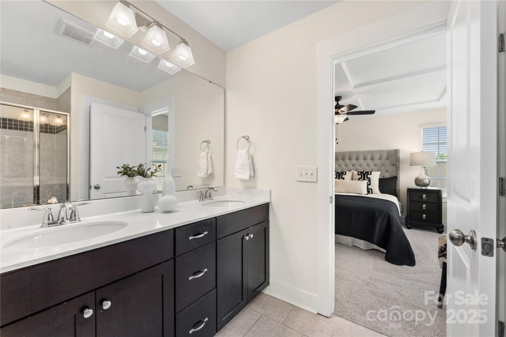 2638 Double Oaks Rd Charlotte, NC 28206