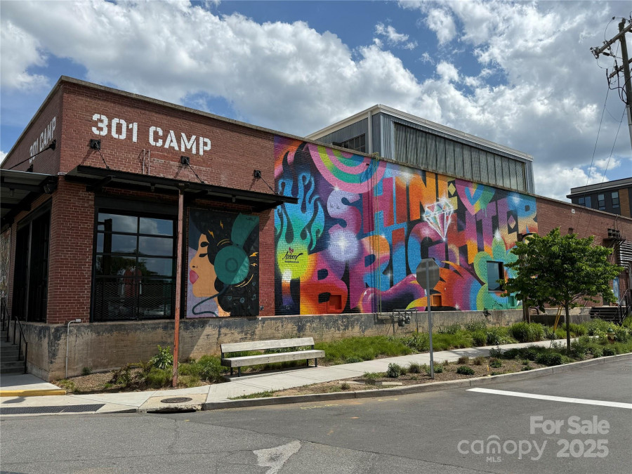 2638 Double Oaks Rd Charlotte, NC 28206
